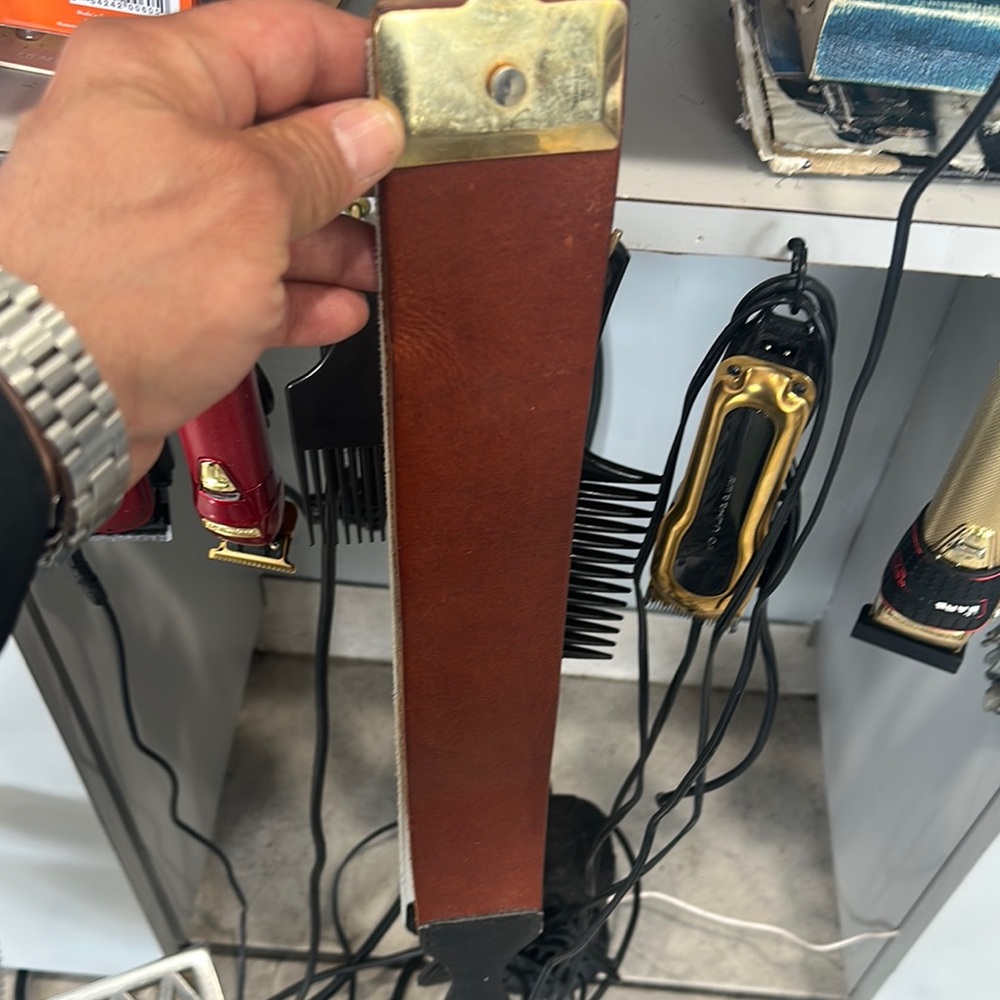 Premium Leather Barber Strop - Brown